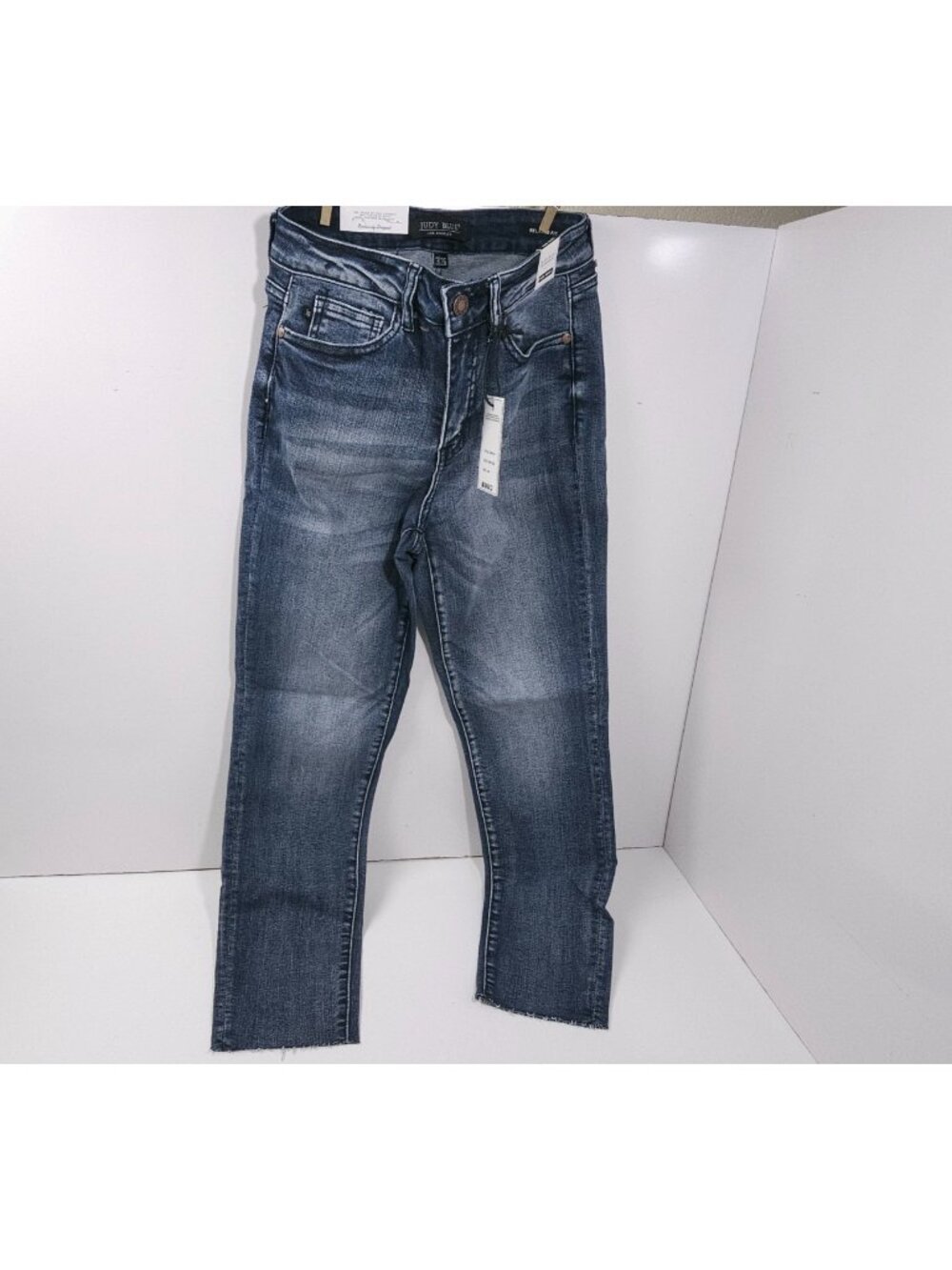 Judy Blue Jeans Womens Size 3/26 High Waist Relaxed Fit Distressed Raw Hem NWT